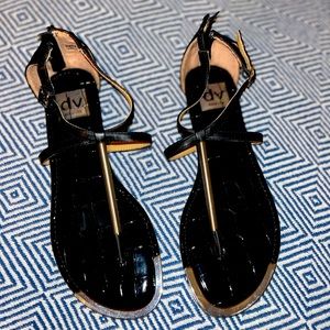 Dolce vita sandals